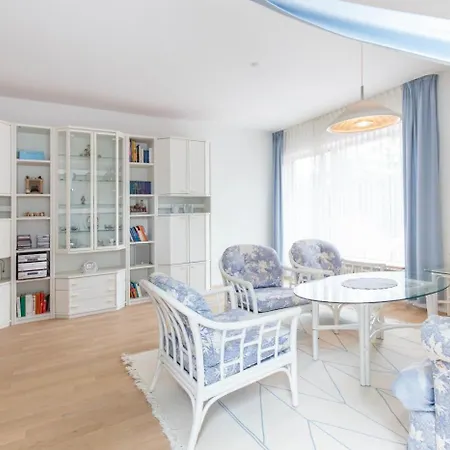 Strandallee 18 Daire